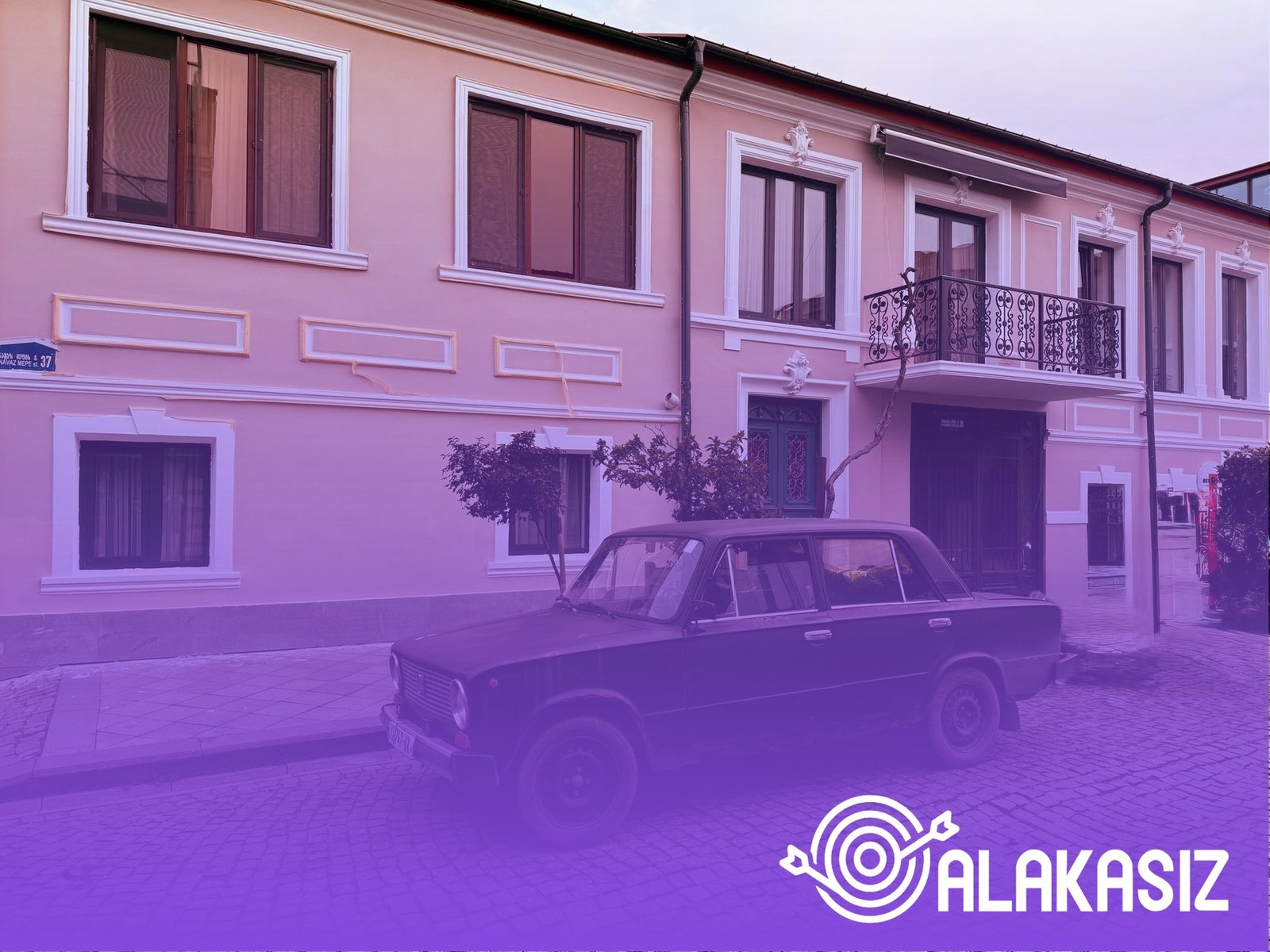 CapCut’ta parlaklık kontrast dengeleyerek renk canlandırma