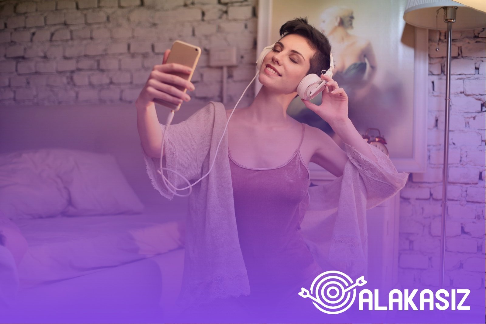 Reels ve Shorts akışı, müzik lisansı uyarı işaretiyle